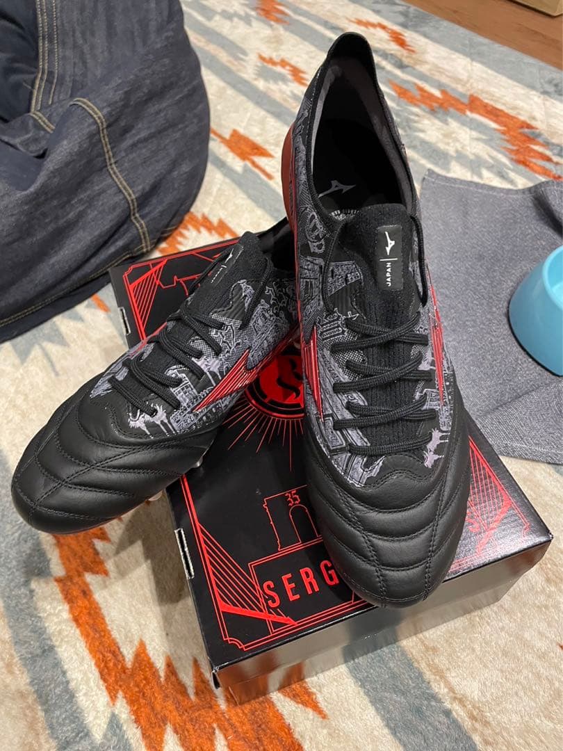 セルフィオラモス限定スパイク　モレリアネオ3β