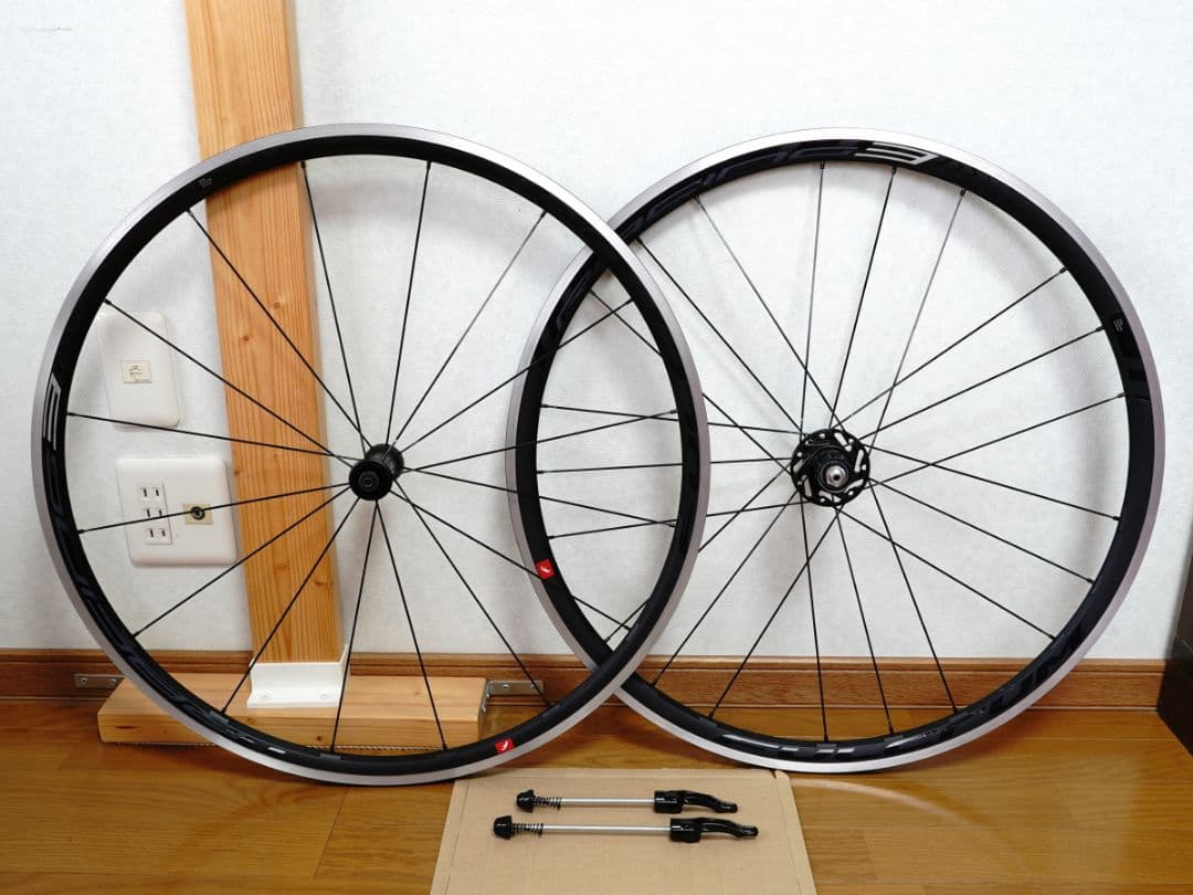 FULCRUM フルクラム RACING 3 C17 シマノ 11S