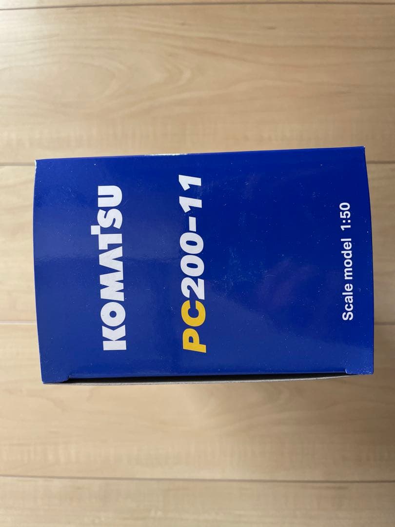 KOMATSU PC200-11 エクスカベーター
