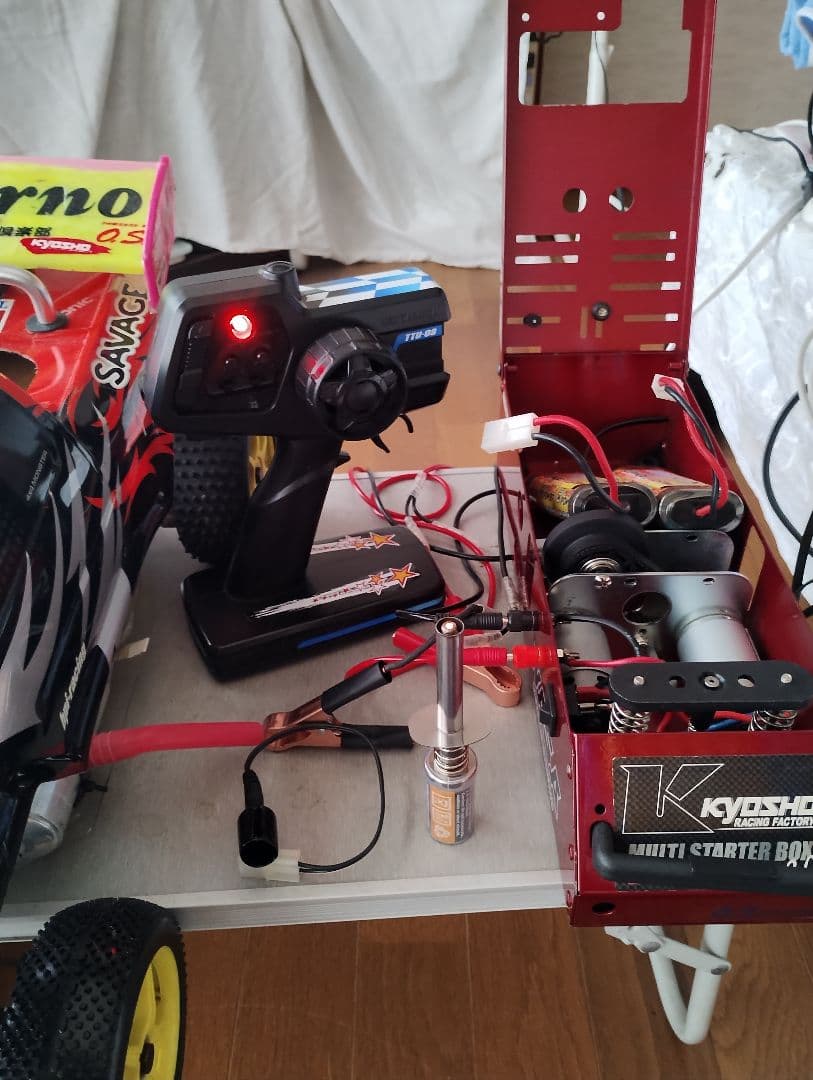 Inferno GT2 ＆ Inferno　各１機のシャーシとプロポのセット