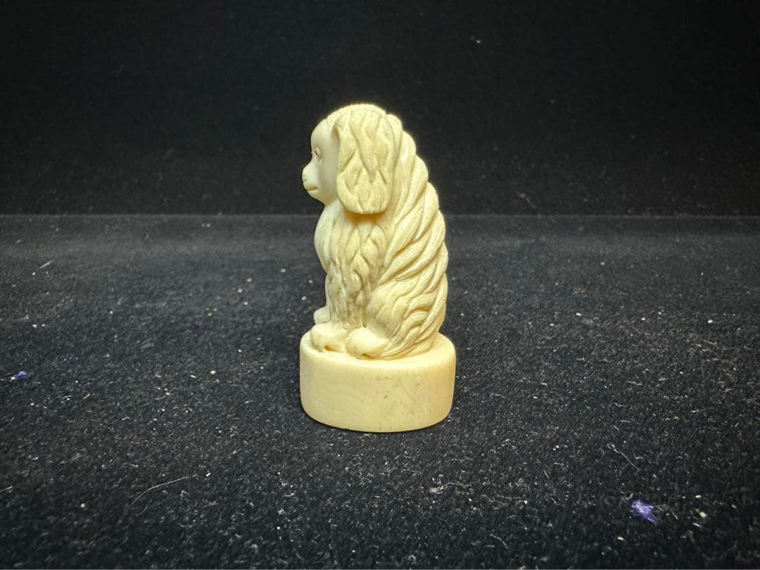 極上　置物　根付　天然素材　彫刻 細密細工　骨董　アンティーク