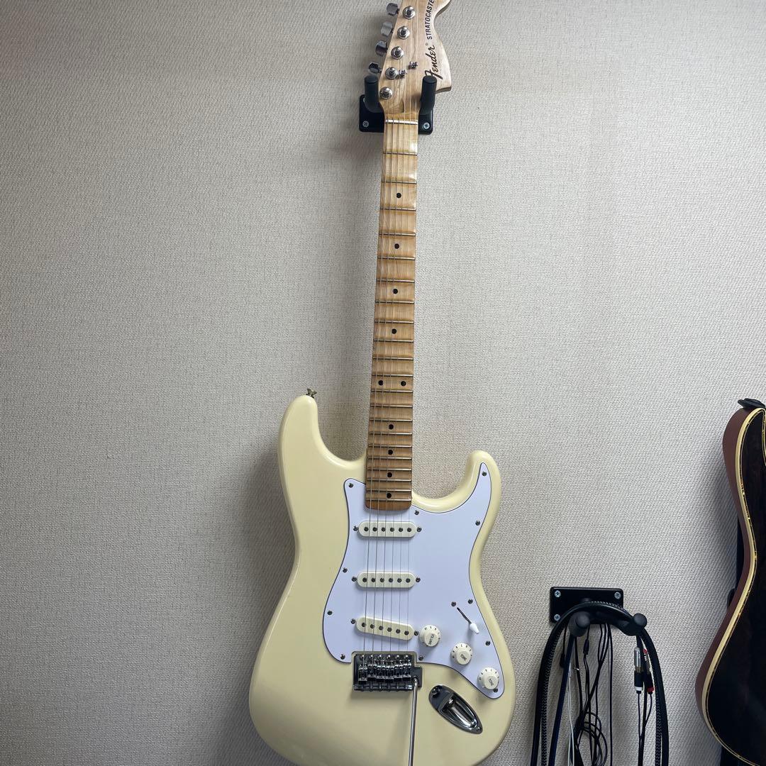 フェンダースクワイヤー