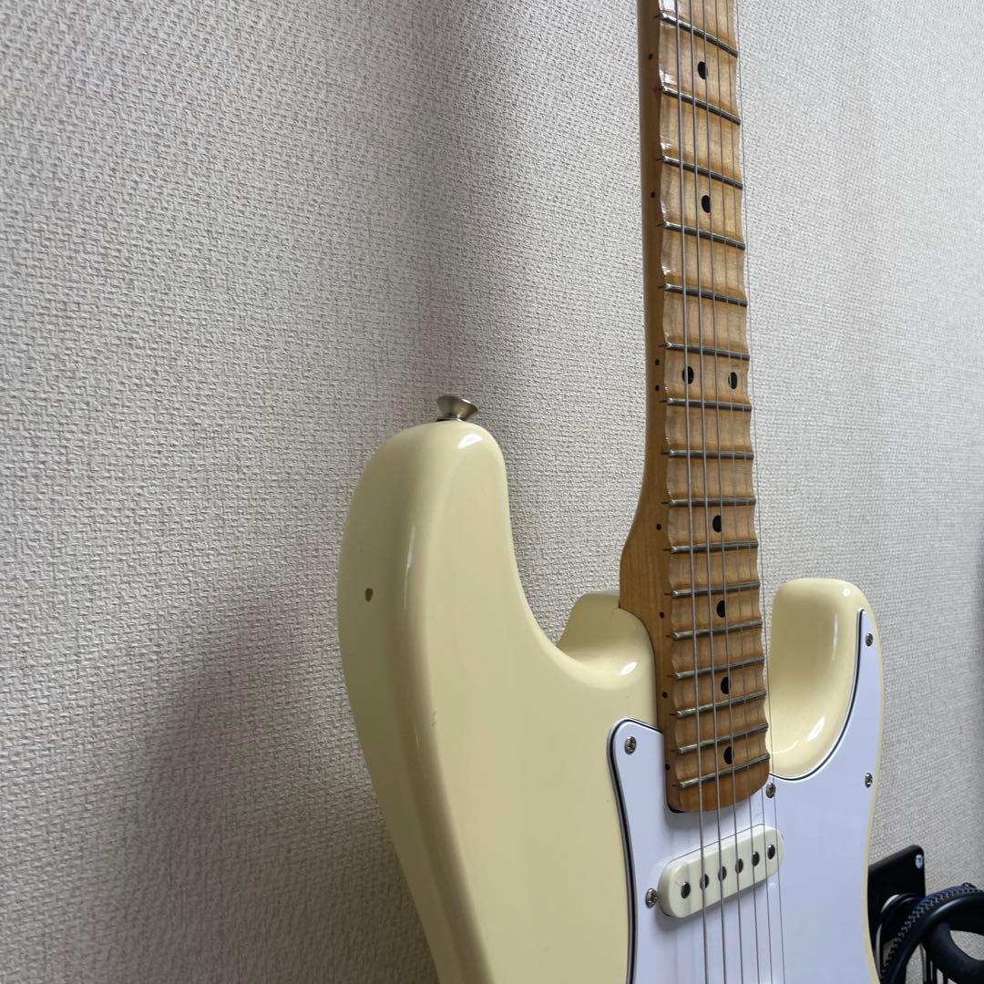 フェンダースクワイヤー