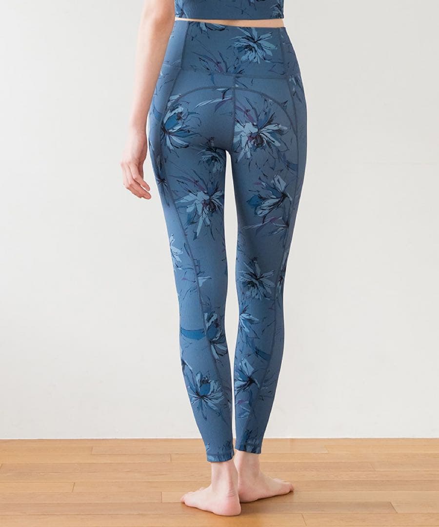 【SUKALA】リブBigフラワープリントブラトップ&レギンス　セット