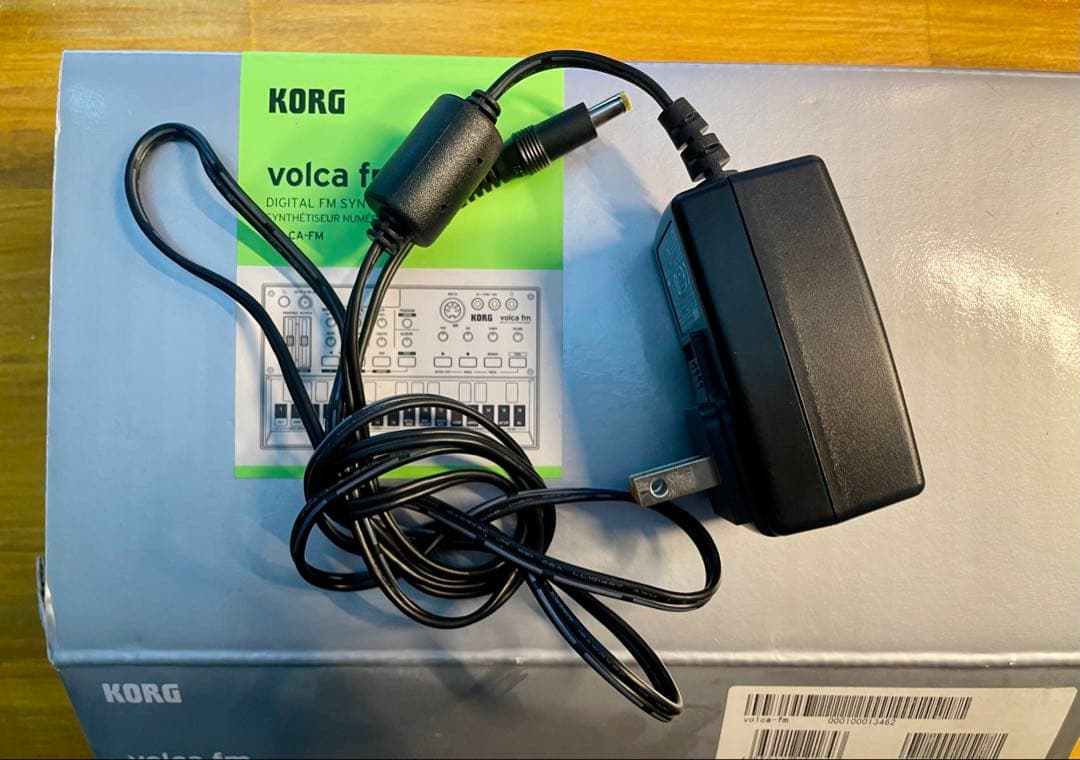 korg volca fm 初代 + 電源アダプタ
