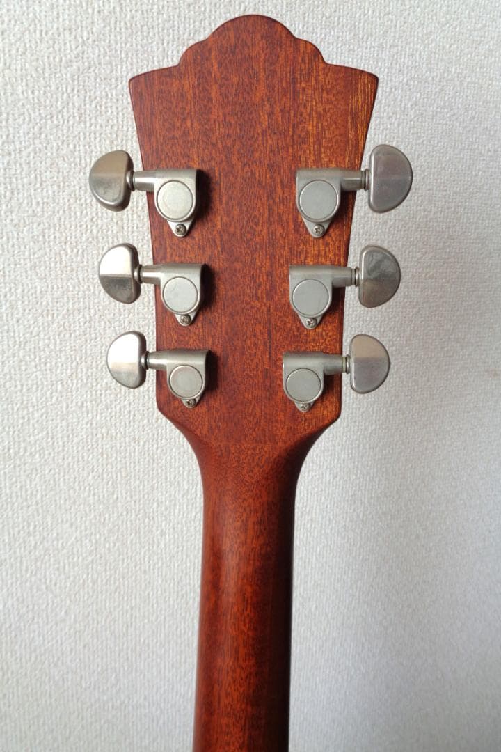 GUILD D-125 NAT　オール単板マホガニー　美品！　純正ハードケース付