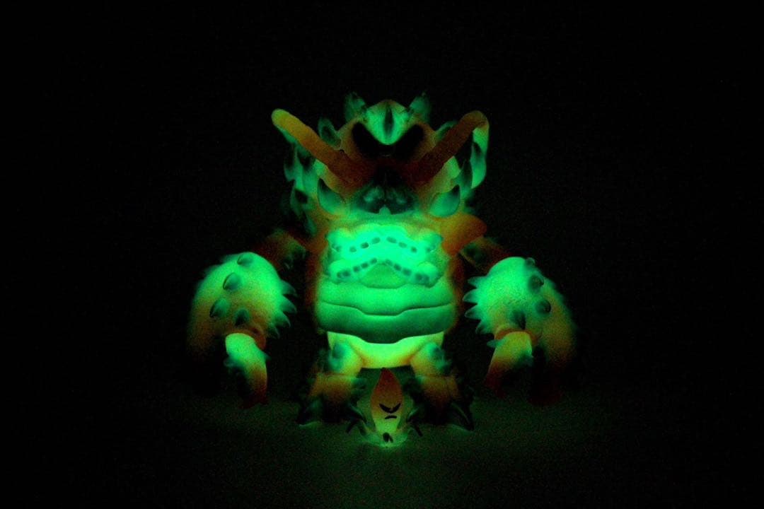 【Bigclawx】OBA (Volcano GID Ver.) ソフビ