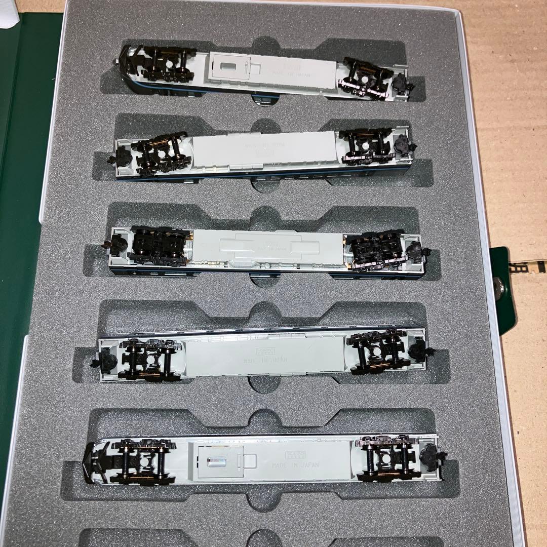 KATO 10−1821 789系1000番台カムイ・すずらん5両セット