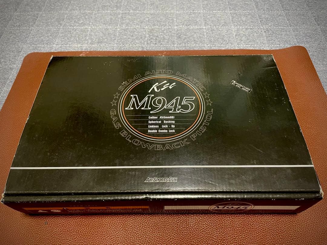 KSCＭ９４５　ガスブローバック　ブラックフィニッシュ　プラスチック