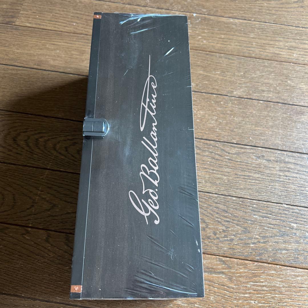 ウイスキー Ballantine's 30 Years Aged