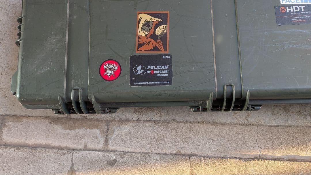 ペリカンケース　im3300 オリーブグリーン