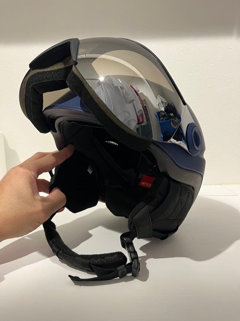 GIRO VUE MIPS バイザー付ヘルメット　一体型