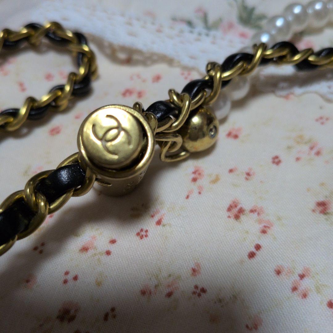 CHANEL 黒 レザー バッグ キルティングノベルティ