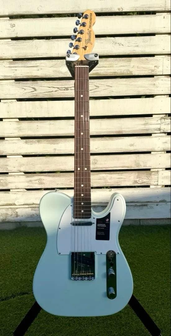 【新品】Fender USA American Performer Tele
