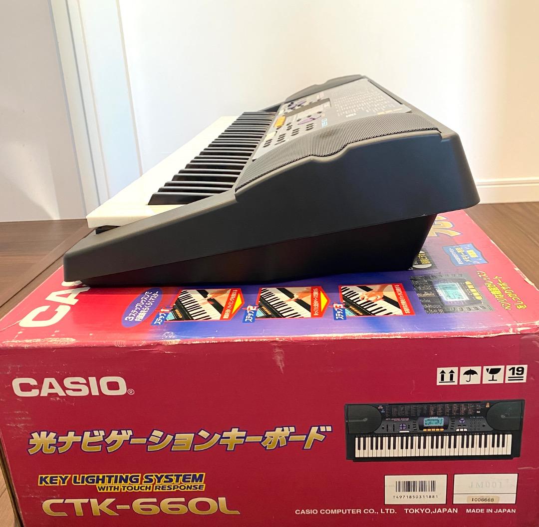 た*う様 美品！動作確認済み CASIO 電子キーボード CTK-660L 譜面