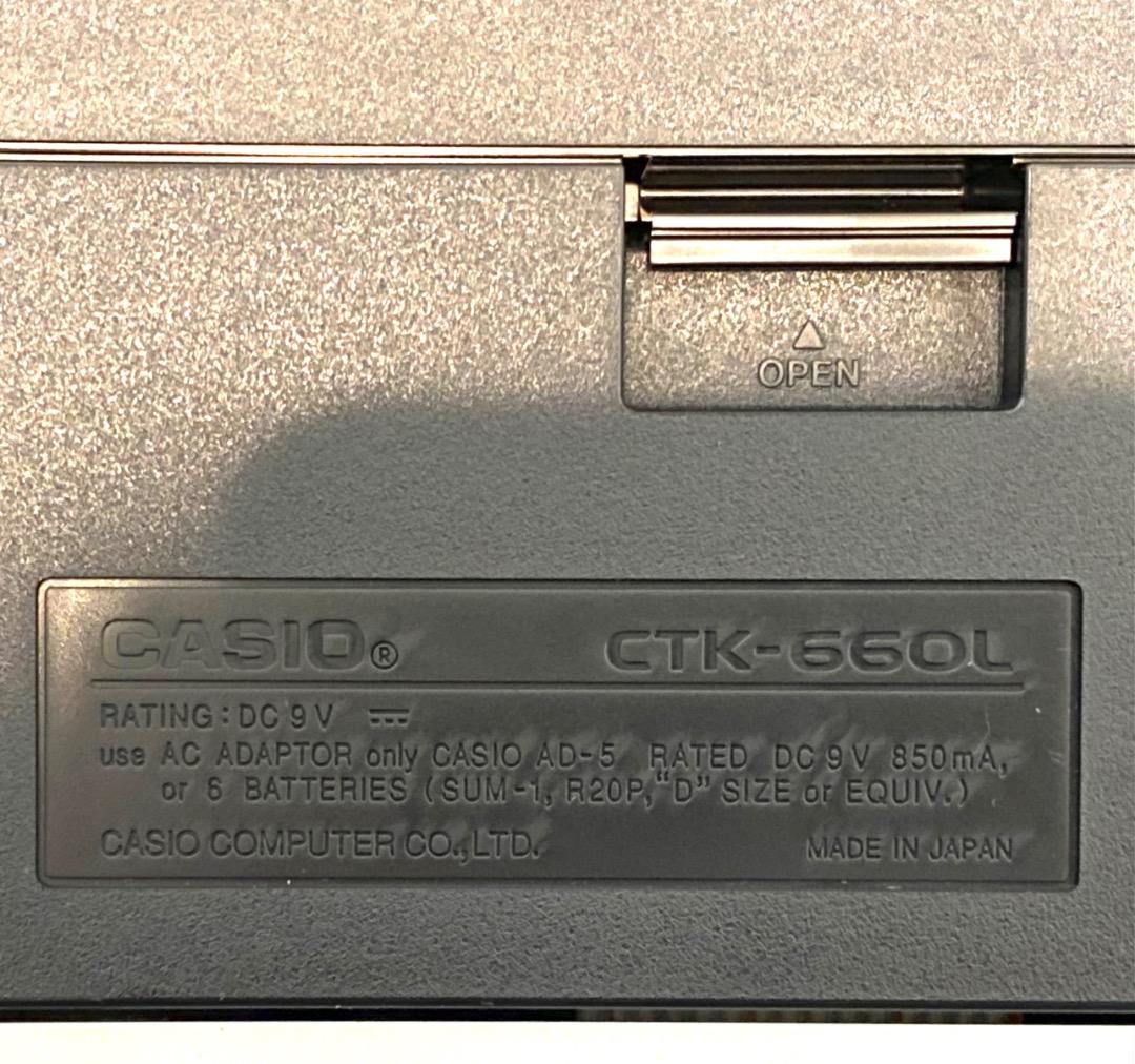 た*う様 美品！動作確認済み CASIO 電子キーボード CTK-660L 譜面