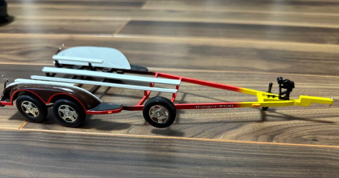 CASTAWAY 1/24スケール バスボート　ダイキャストモデル