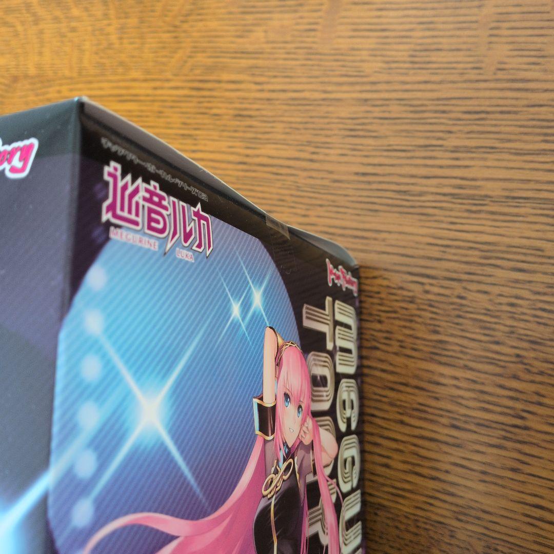 新品未開封 キャラクター・ボーカル・シリーズ03 巡音ルカ Tony ver.