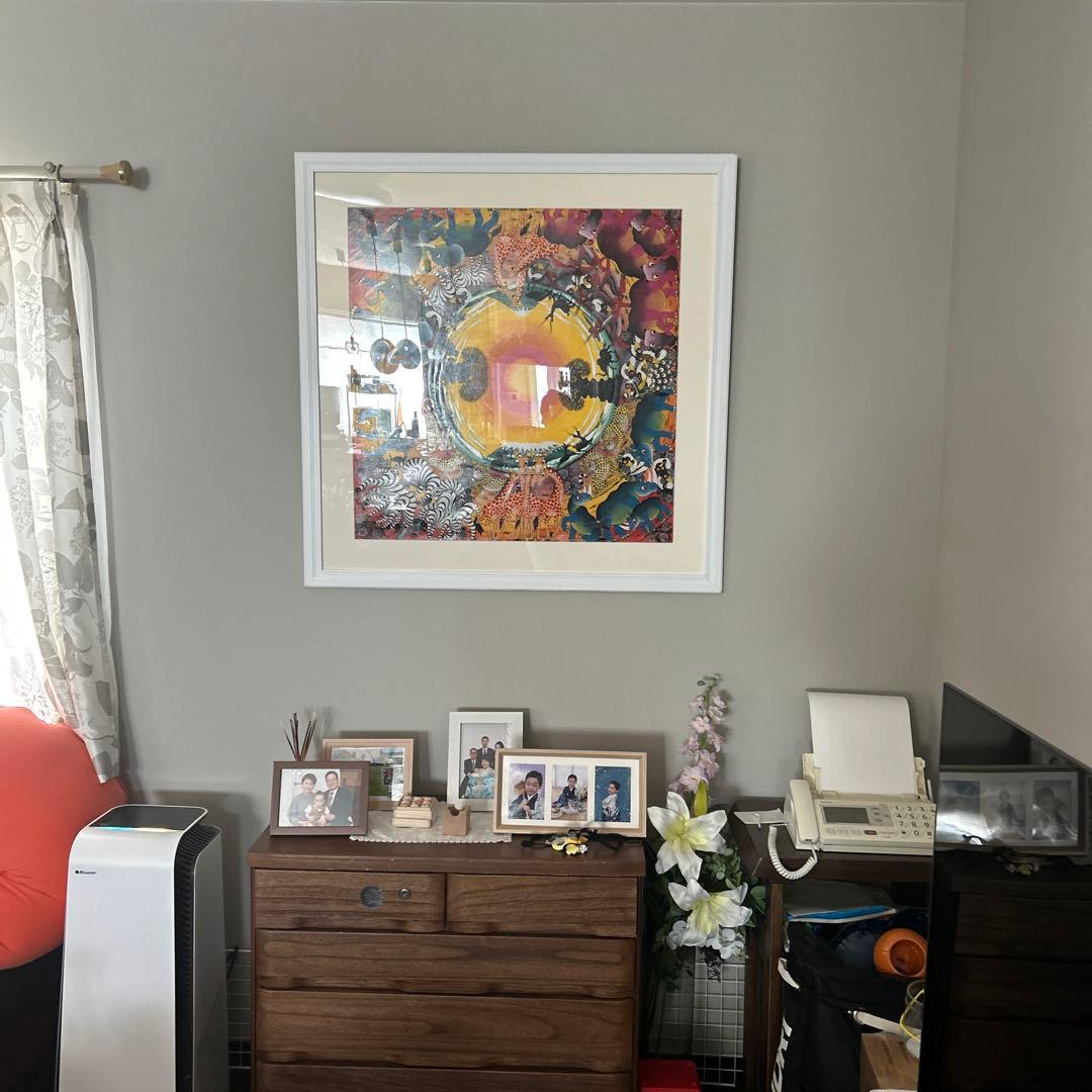 カラフルな動物アート作品