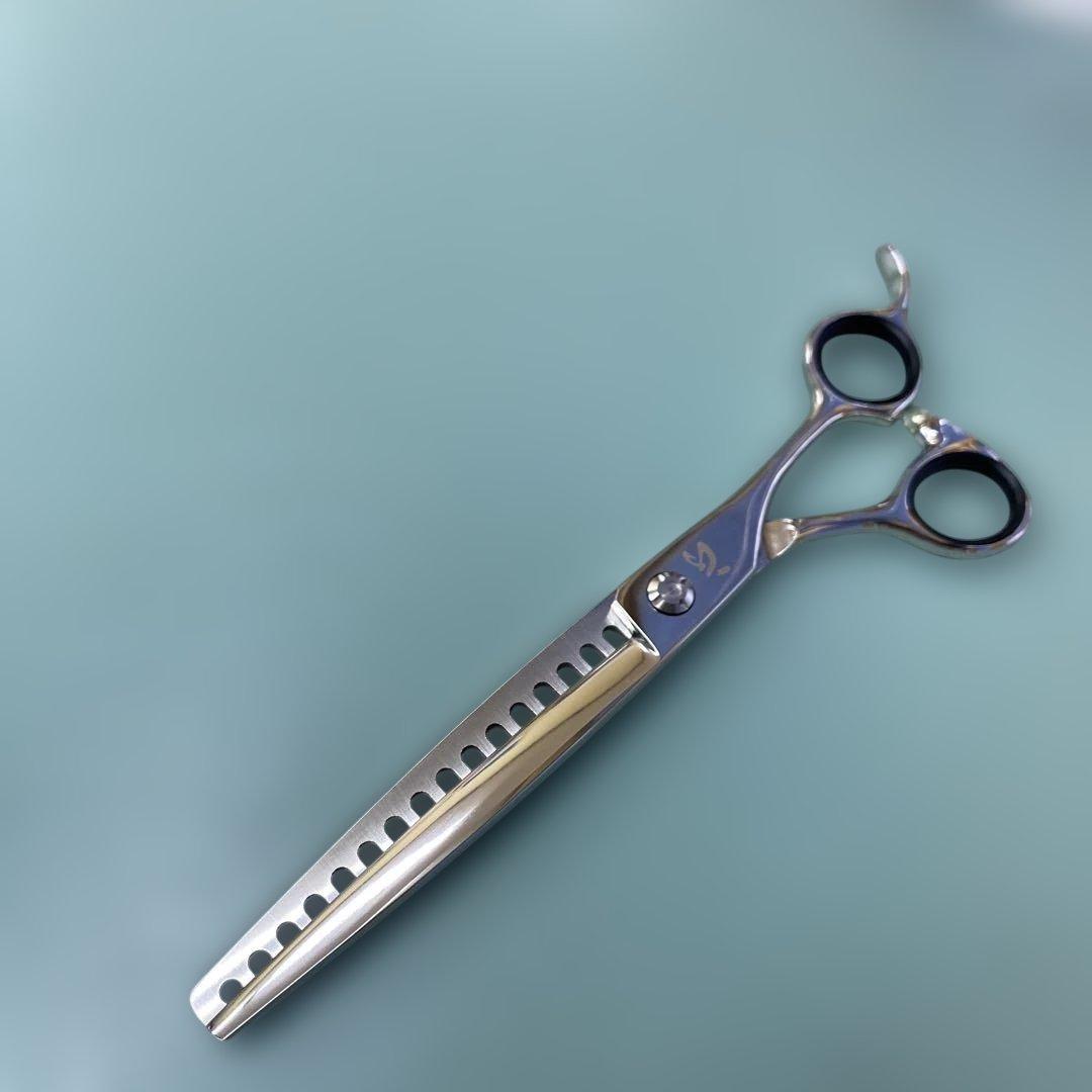 新品未使用　トリミング シザー　７インチシザー 60%カット率