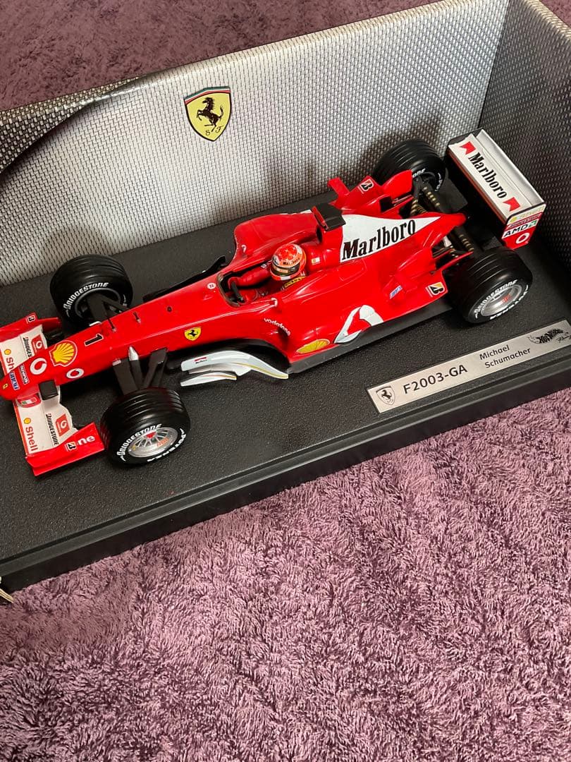 Ferrari F2003-GA ミニカー 1/18 ミハエル・シューマッハ