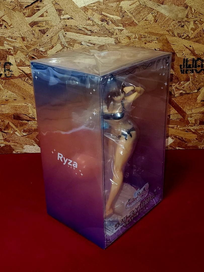 ライザのアトリエ2 ～失われた伝承と秘密の妖精～　ライザ ー黒水着日焼けver.