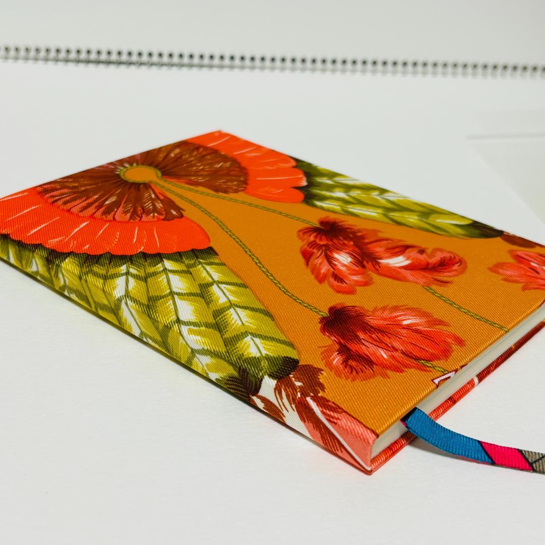 新品　Hermes 花柄ノート オレンジ　箱付き