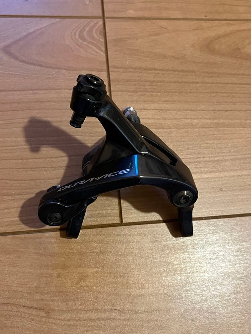 シマノ　デュラエース　BR-R9100 ブレーキキャリパー　フロント用