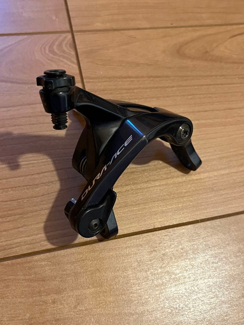 シマノ　デュラエース　BR-R9100 ブレーキキャリパー　フロント用