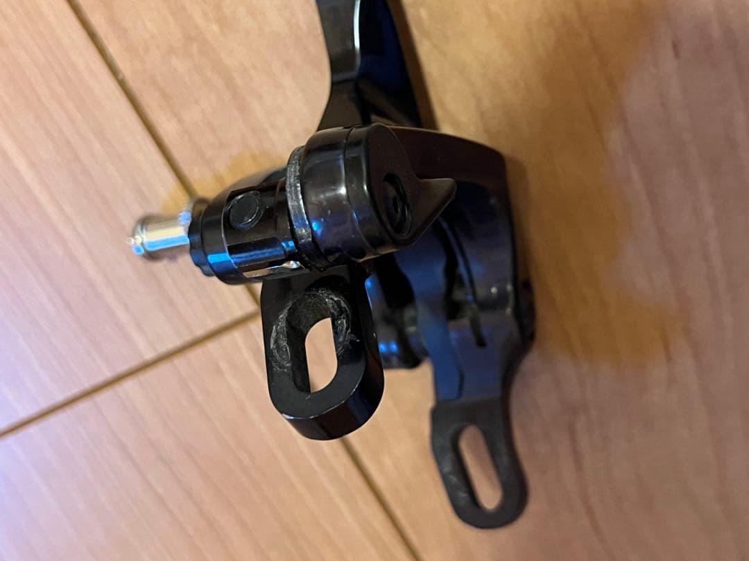 シマノ　デュラエース　BR-R9100 ブレーキキャリパー　フロント用