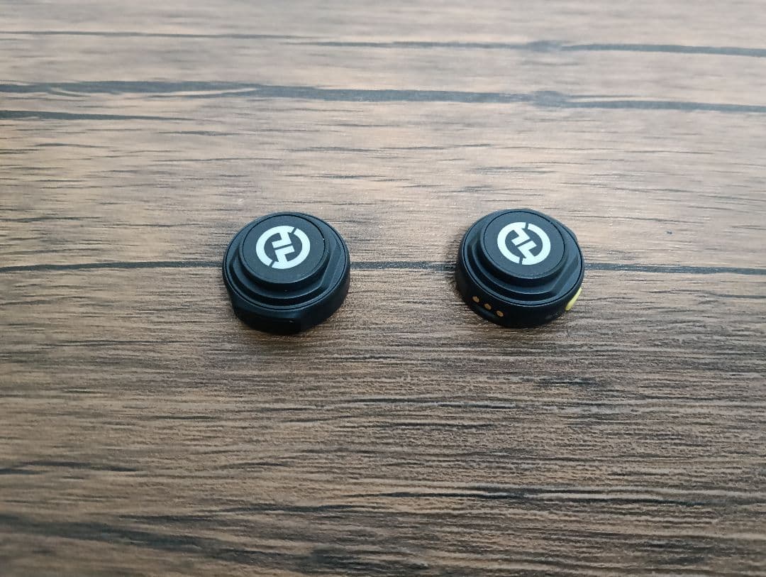 HOLLYLAND LARK M2 （ワイヤレスピンマイク）