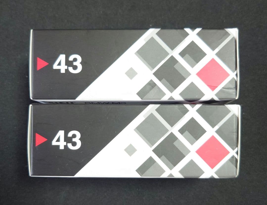 MINI GT  M3 E30 Henna Red 2台セット