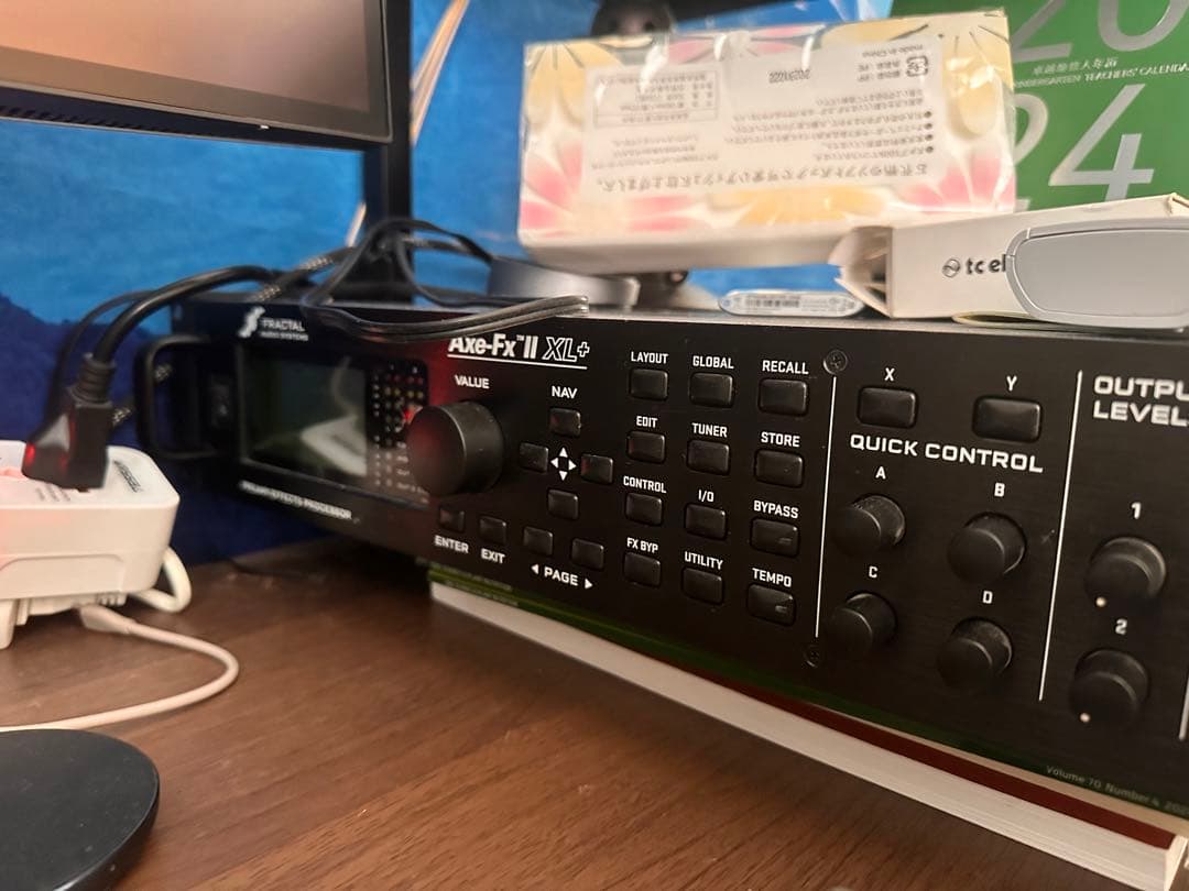 Fractal Axe fx2 xl+ ギターエフェクター