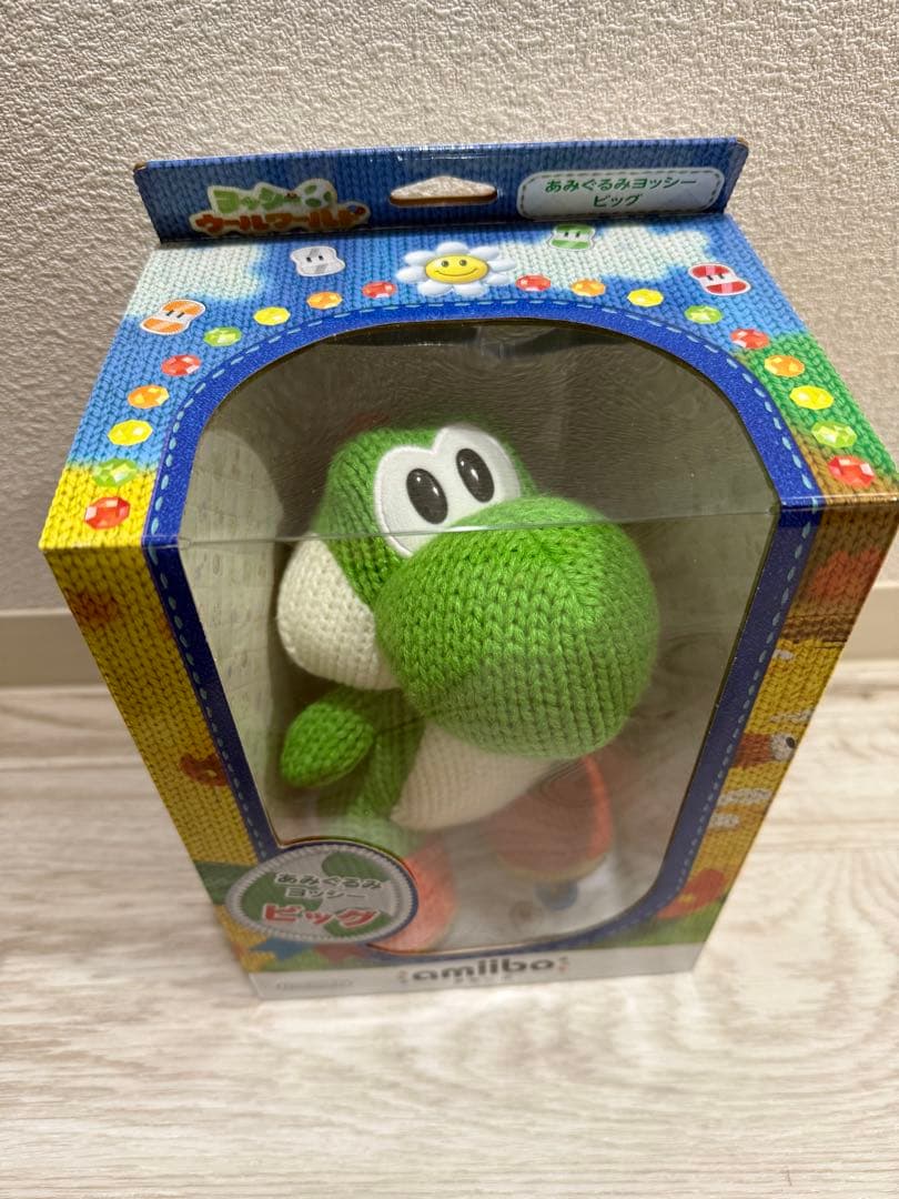 新品あみぐるみヨッシービッグ amiibo フィギュア