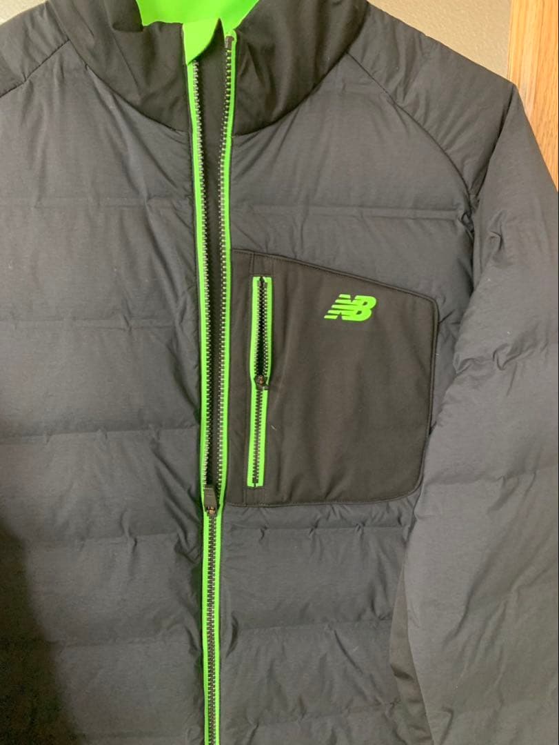 【値下します。】New Balance ダウンジャケット ブラック/グリーン