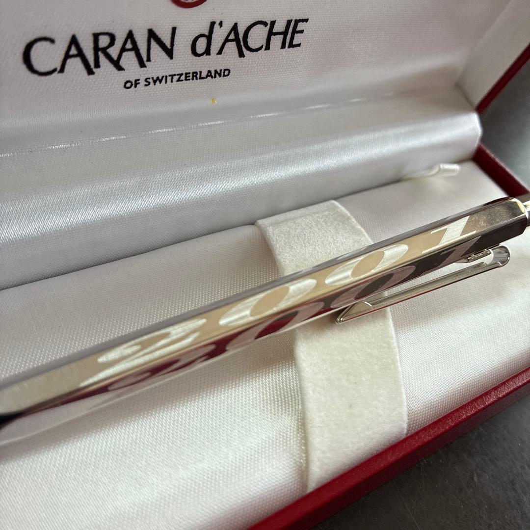 CARAN d'ACHE 2001 ボールペン 本体
