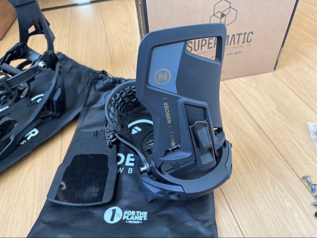 NIDECKER ナイデッカースーパーマティック　ブラック　Lサイズ