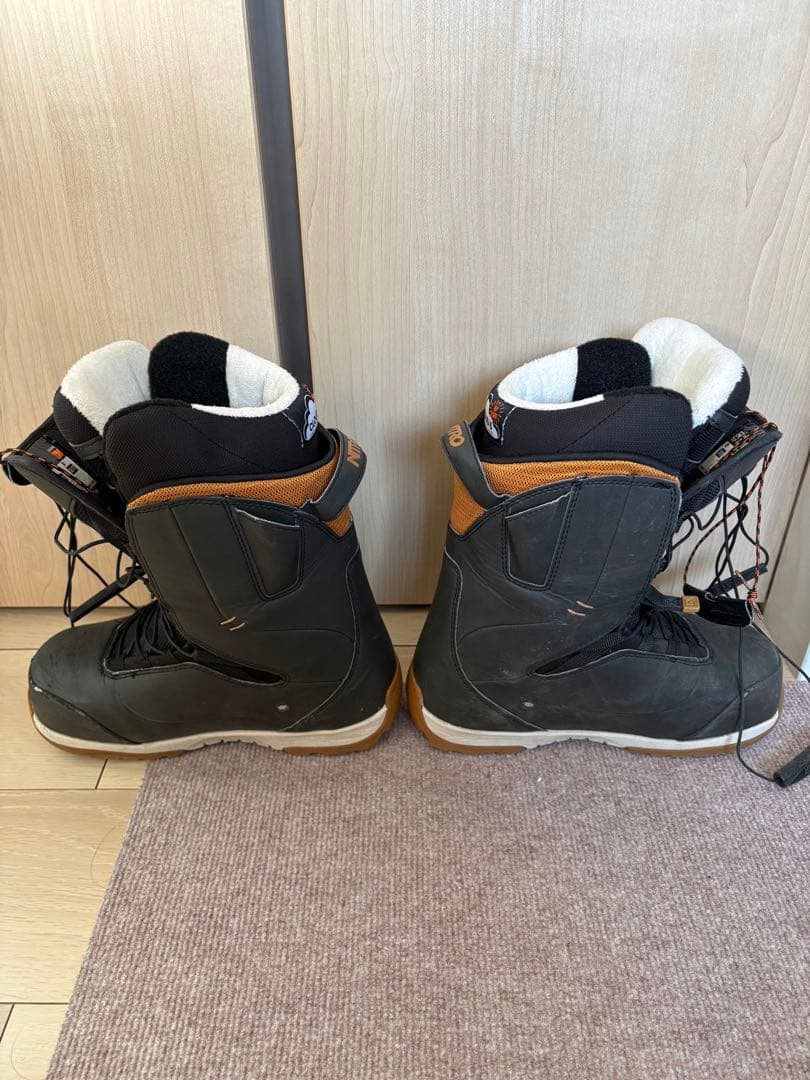 NITRO スノーボードブーツ ブラック/オレンジ
