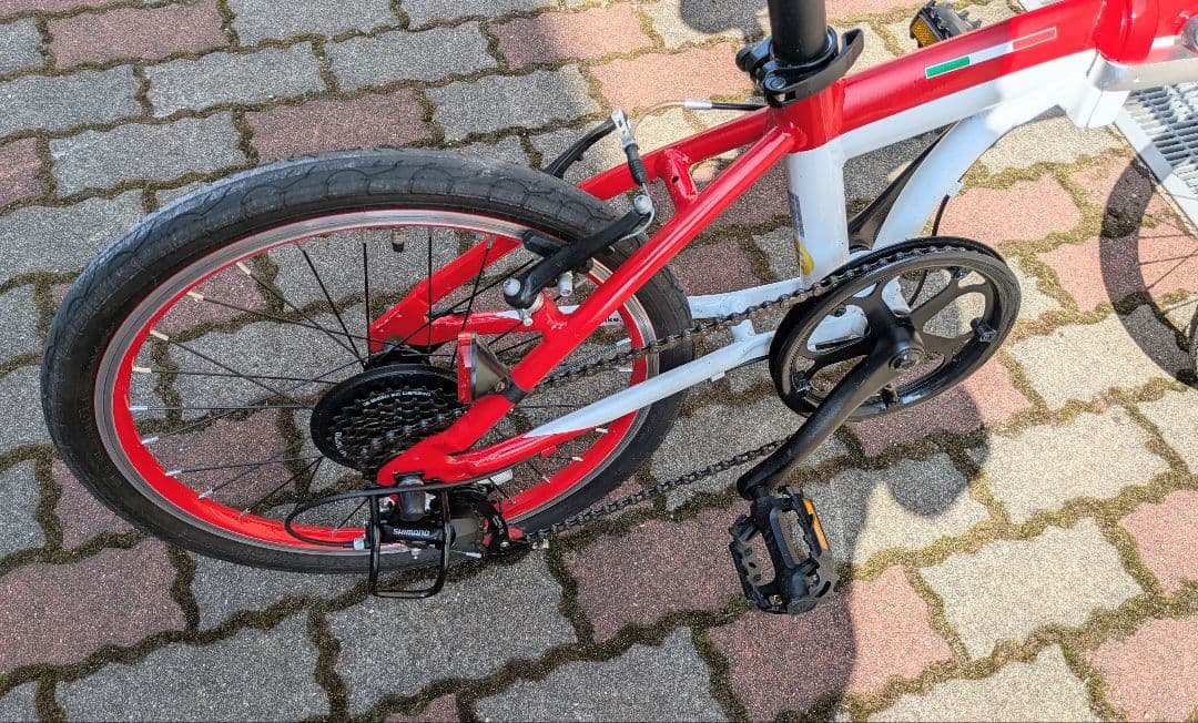 【富裕層向けジョーク】フェラーリ Ferrari 折りたたみ自転車 488GTB