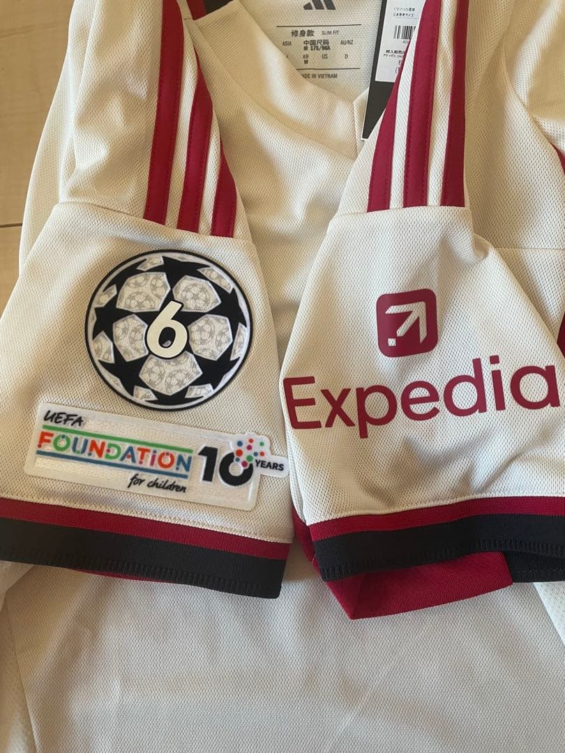 アディダスプレミアリーグCLリヴァプールFCアウェイ26サッカーユニフォーム26