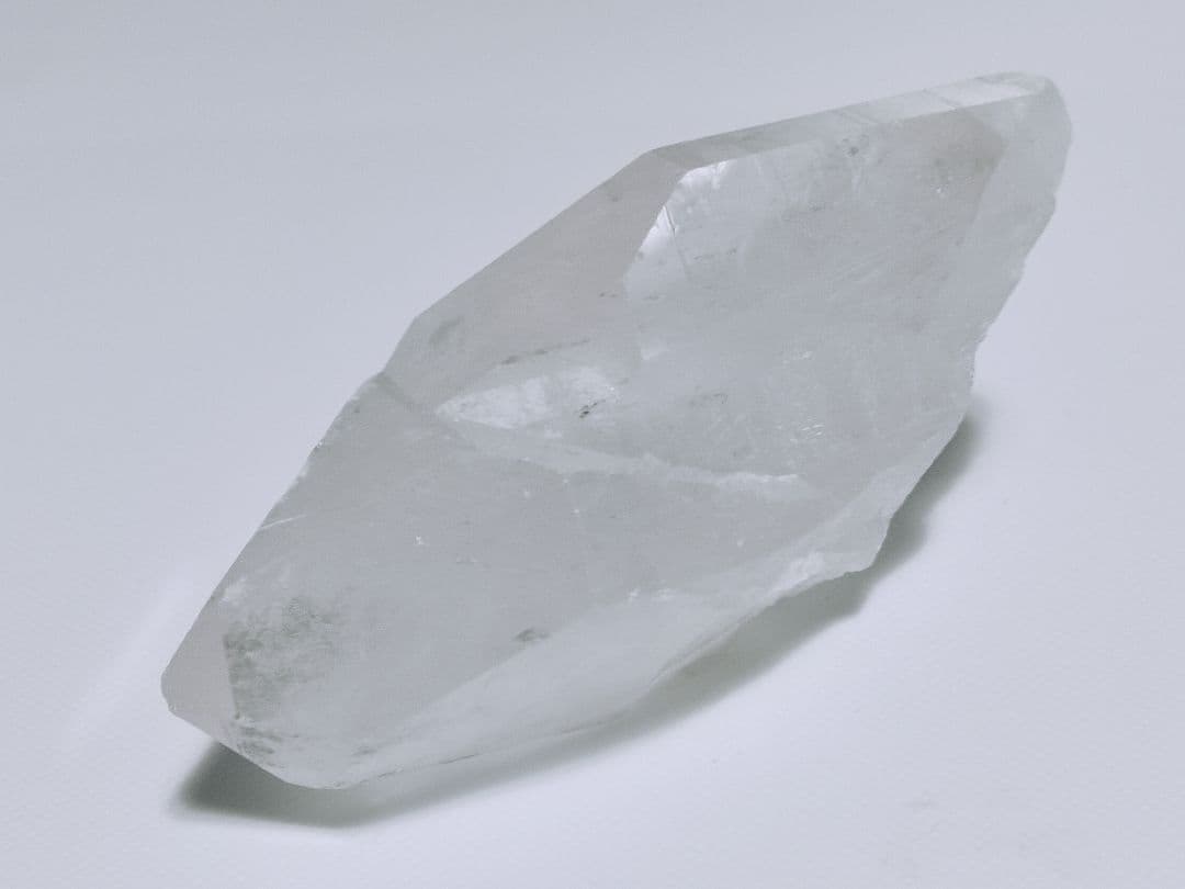 パワーストーン　天然石　水晶　一本剣　レインボー他　149g　No.825