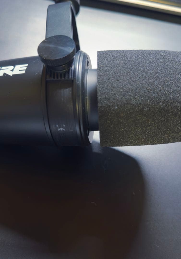 SHURE MV7X ポッドキャストマイクロホン