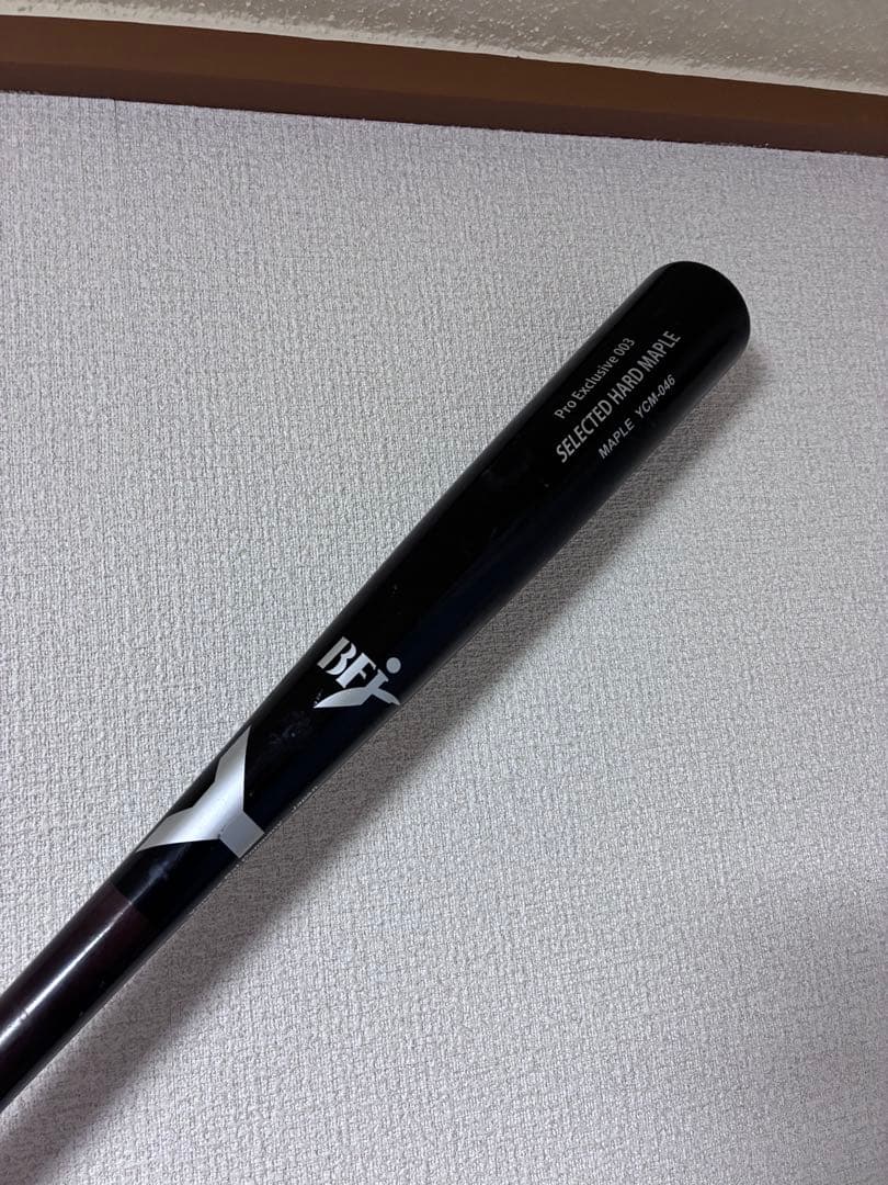 硬式木製バット　ヤナセ046型　84cm 870g