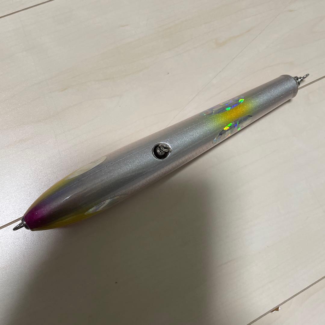 貝田ルアー　ツイスター F4 マグロ　ヒラマサ　青物