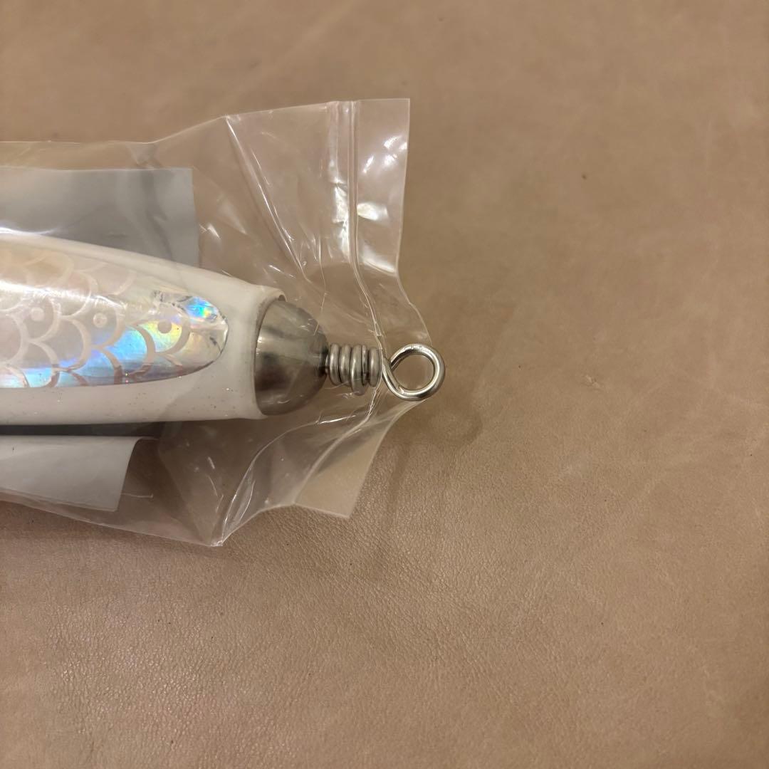 BAZOO240 ケイムラカラー トップウォータールアー