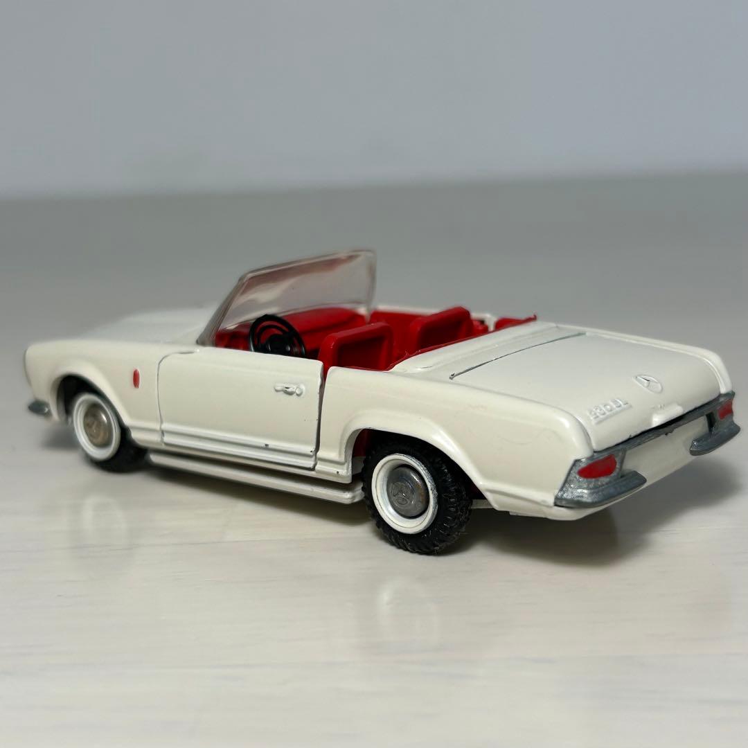 Tekno Mercedes-Benz 230 SL コンバーチブル