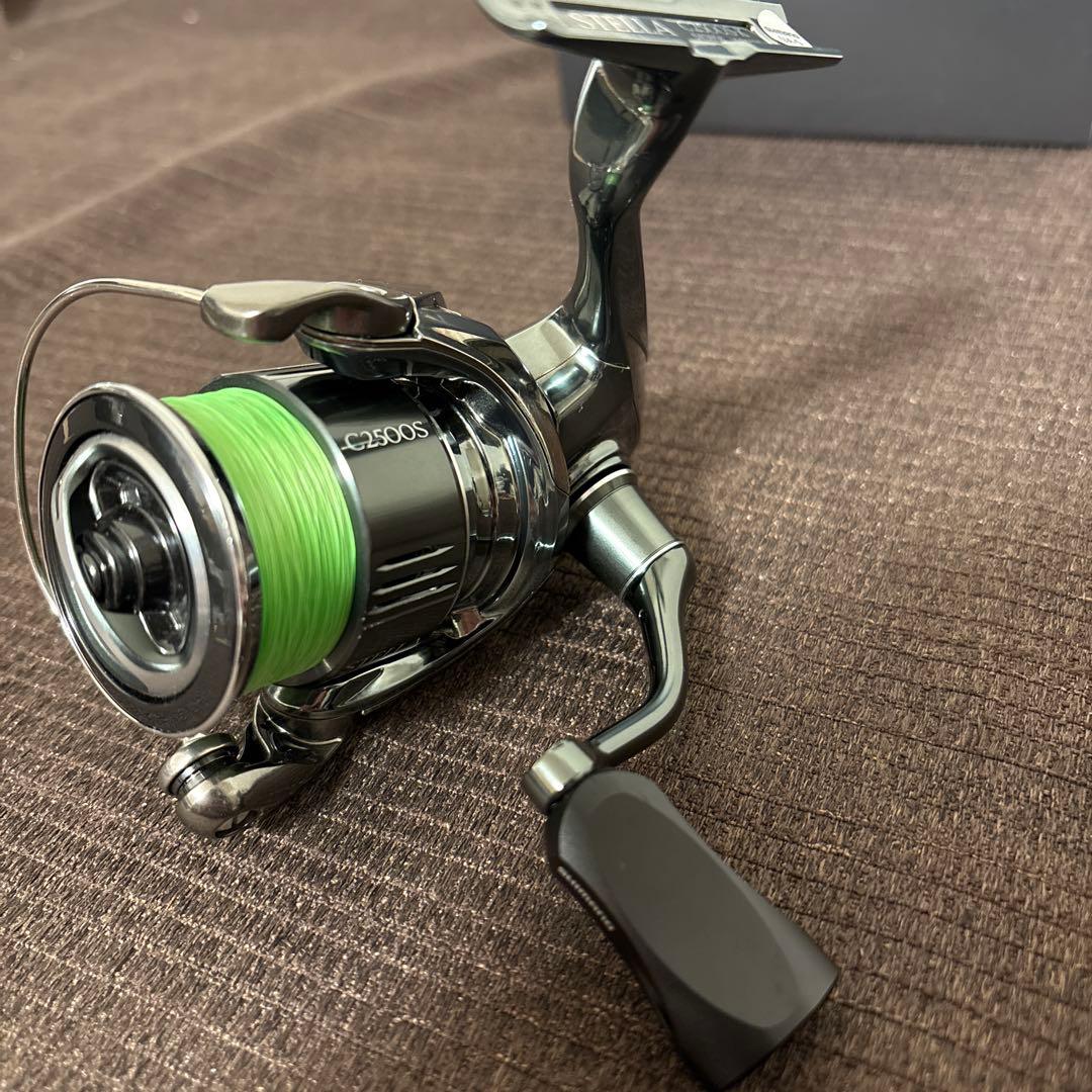 シマノ　22ステラ　c2500S 美品　センシティブアルミノブ