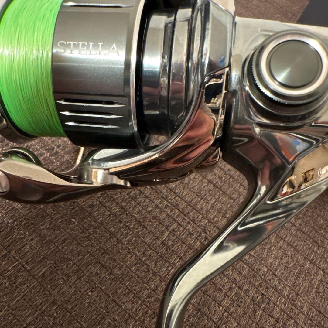 シマノ　22ステラ　c2500S 美品　センシティブアルミノブ