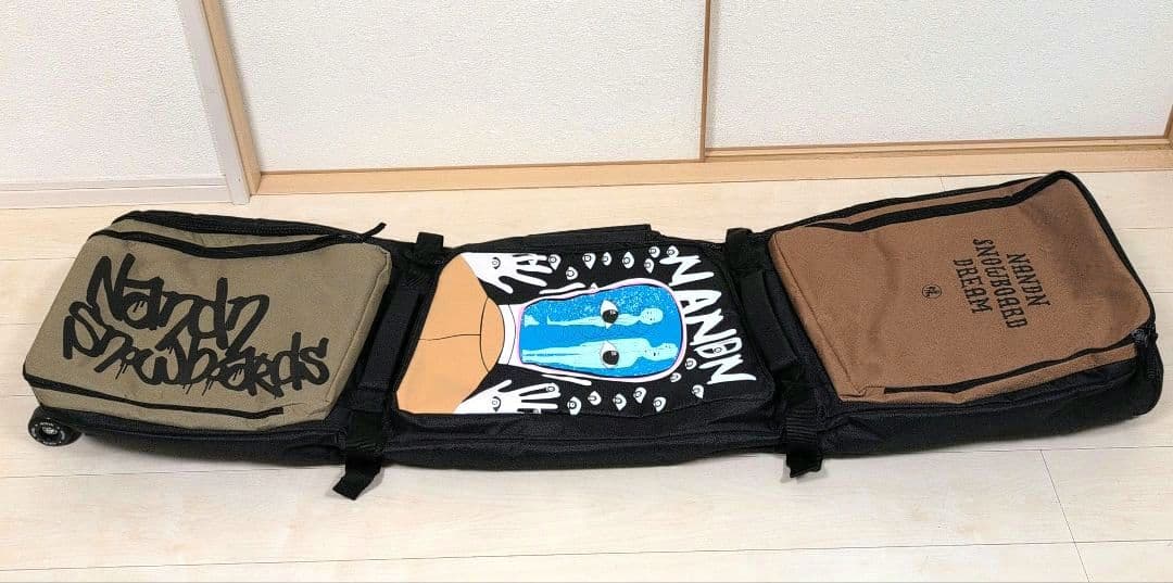 【極美品】スノーボードバッグ キャスター付き 伸縮可能 165-177cm 対応