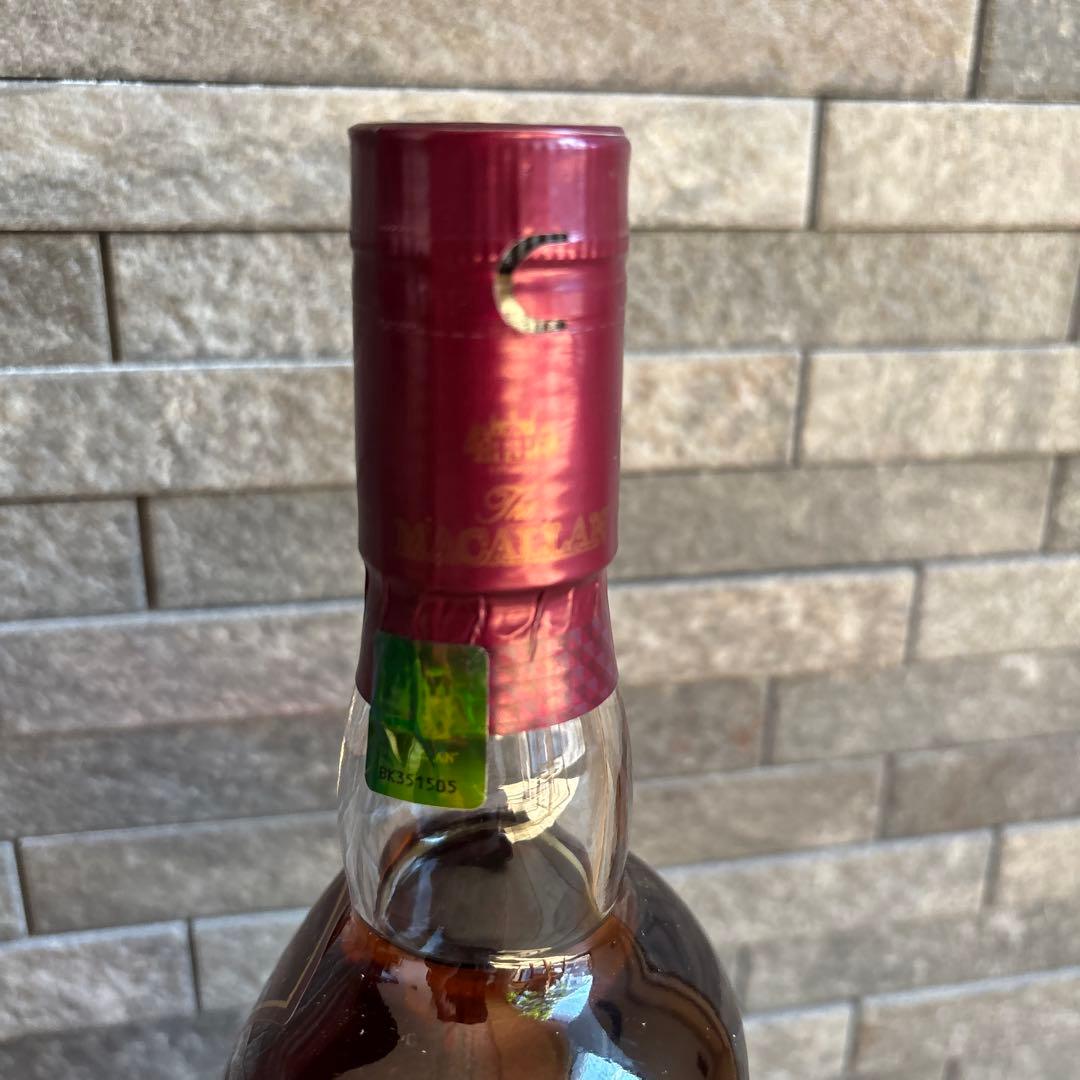 ウイスキー The Macallan Maker's Edition Nick Veasey